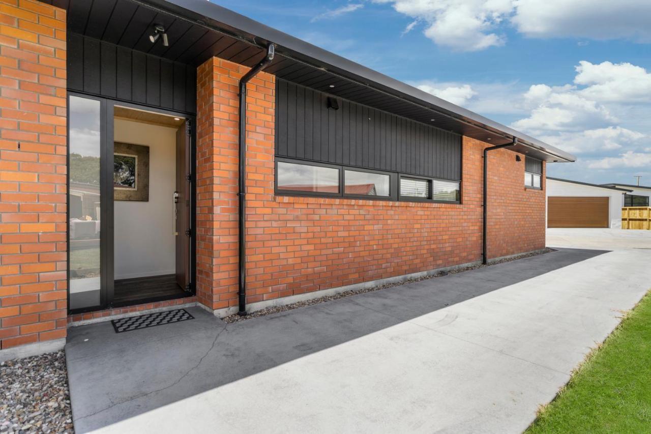 Custom Designed Holiday Home, Next To Cycleway. Te Aroha Exterior photo